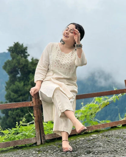 Off White Embroidered Cotton Kurta And Pant Set