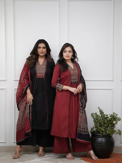 Black Ethnic Kurta Set with Elegant Printed Dupatta